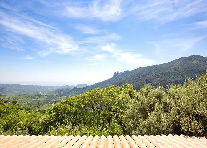 住宿加早餐酒店 Magia Dell'aspromonte 3*